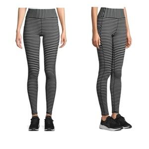 AVIA Women's Active Performance Black & White Striped Workout Leggings Sz Small